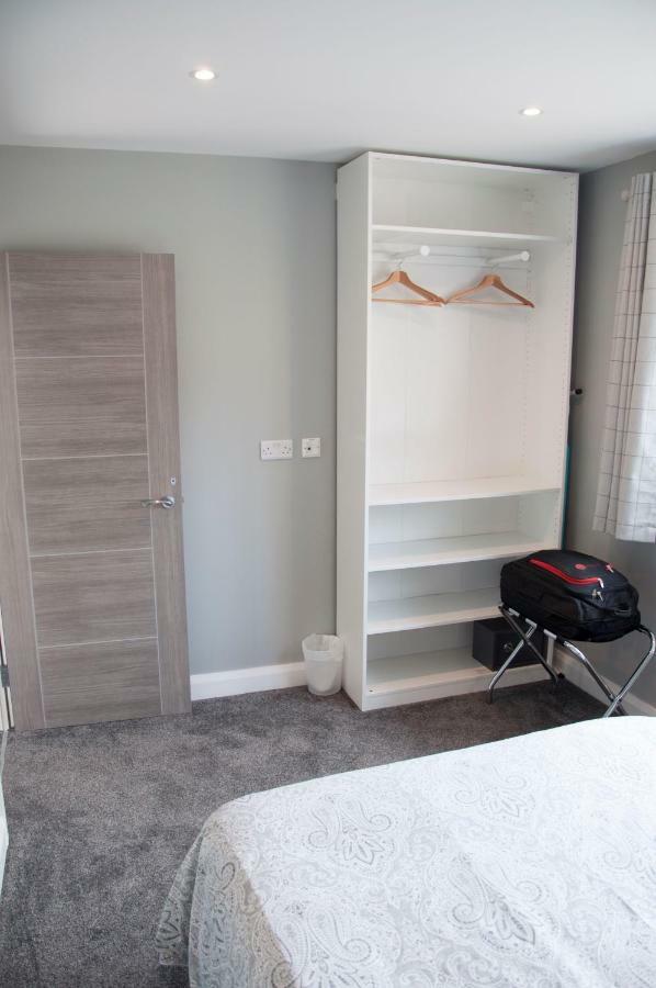 The Square Guest Apartment Stewartstown Bagian luar foto