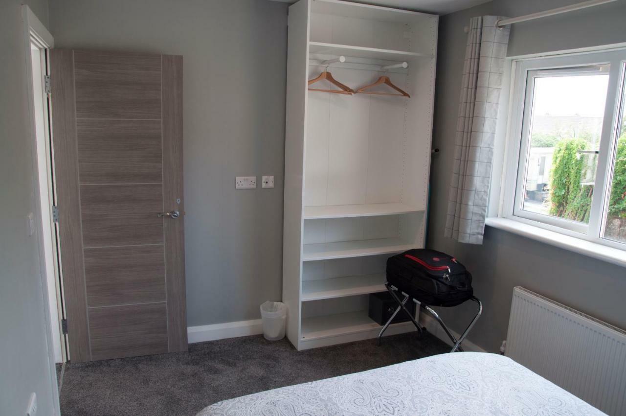 The Square Guest Apartment Stewartstown Bagian luar foto